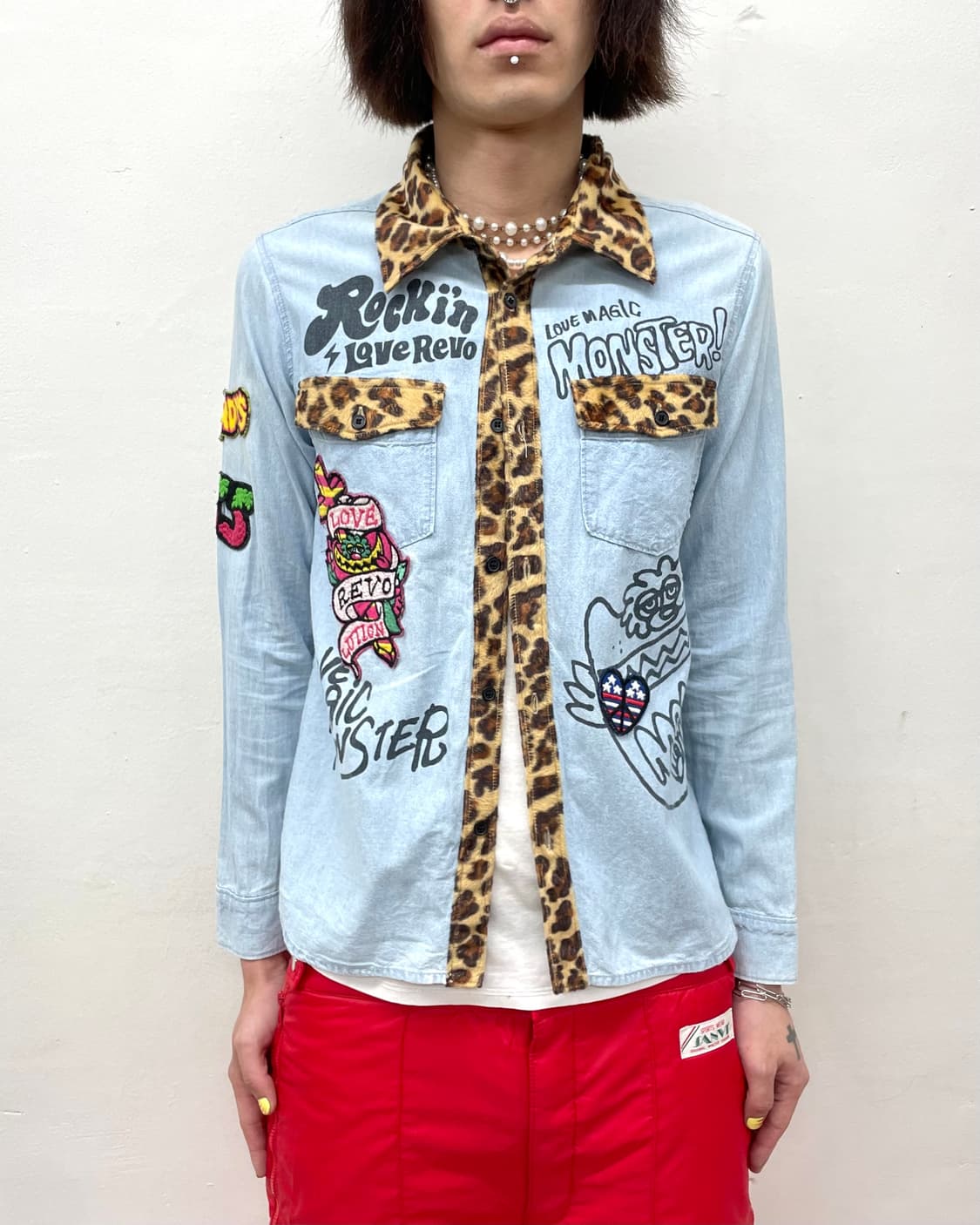 graffiti leopard fur love shirt 상품이미지1