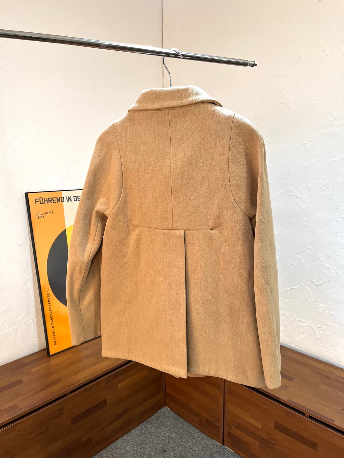 마르니 베이지 카라 코트 상품이미지5