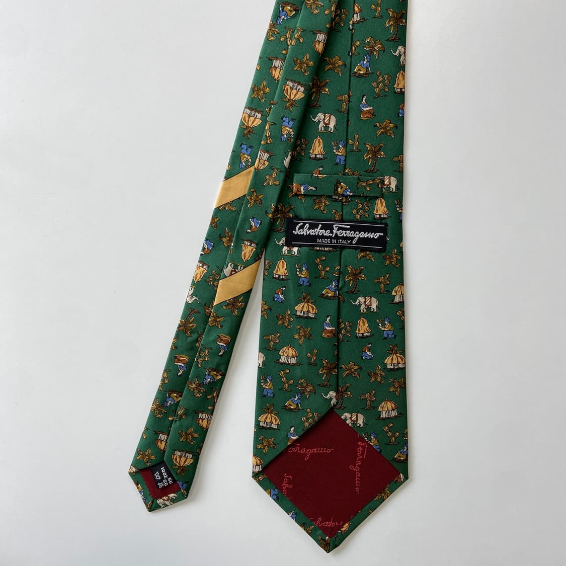 페레가모(Ferragamo) 명품 정품 넥타이 상품이미지2