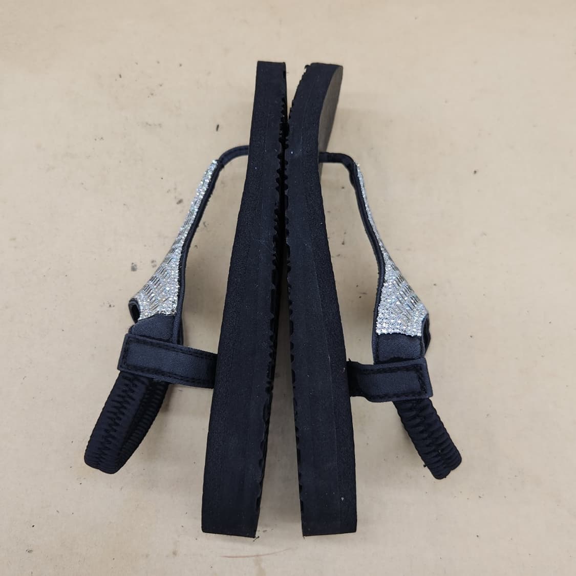 스케쳐스 여성 쪼리 샌들230 상품이미지5