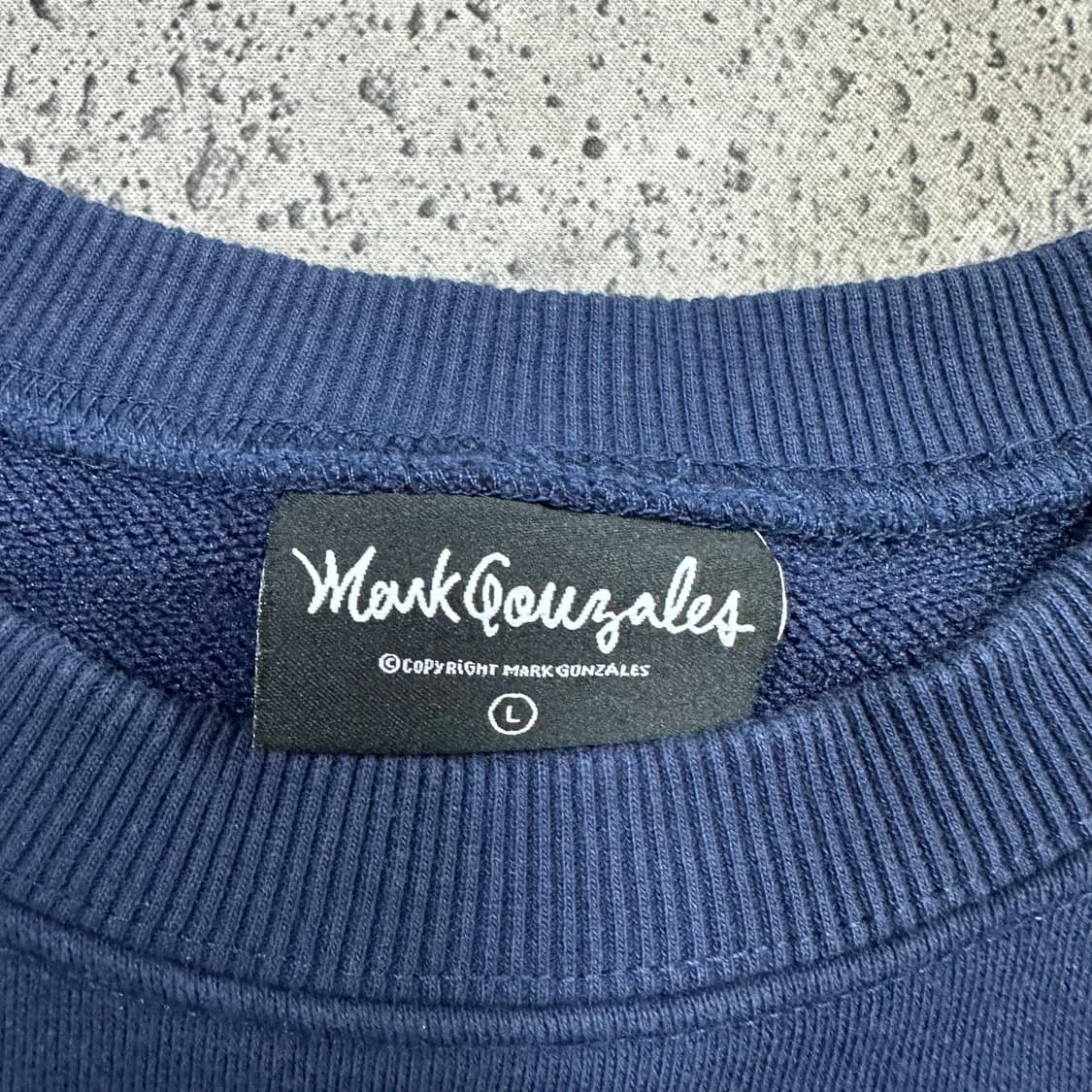 ✨ (바배) 마크곤잘레스 빅로고 네이비 맨투맨  상품이미지3