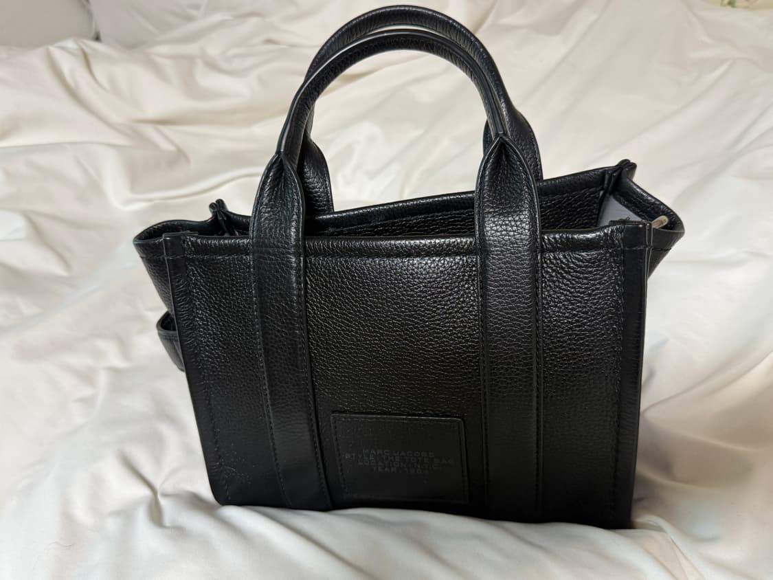 마크제이콥스 스몰 토트백 상품이미지4