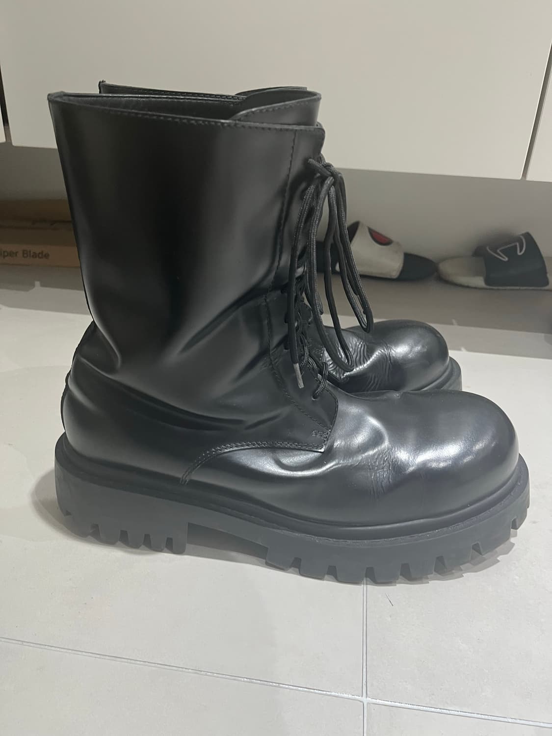 발렌시아가 서전트 20mm 부츠 44 상품이미지4