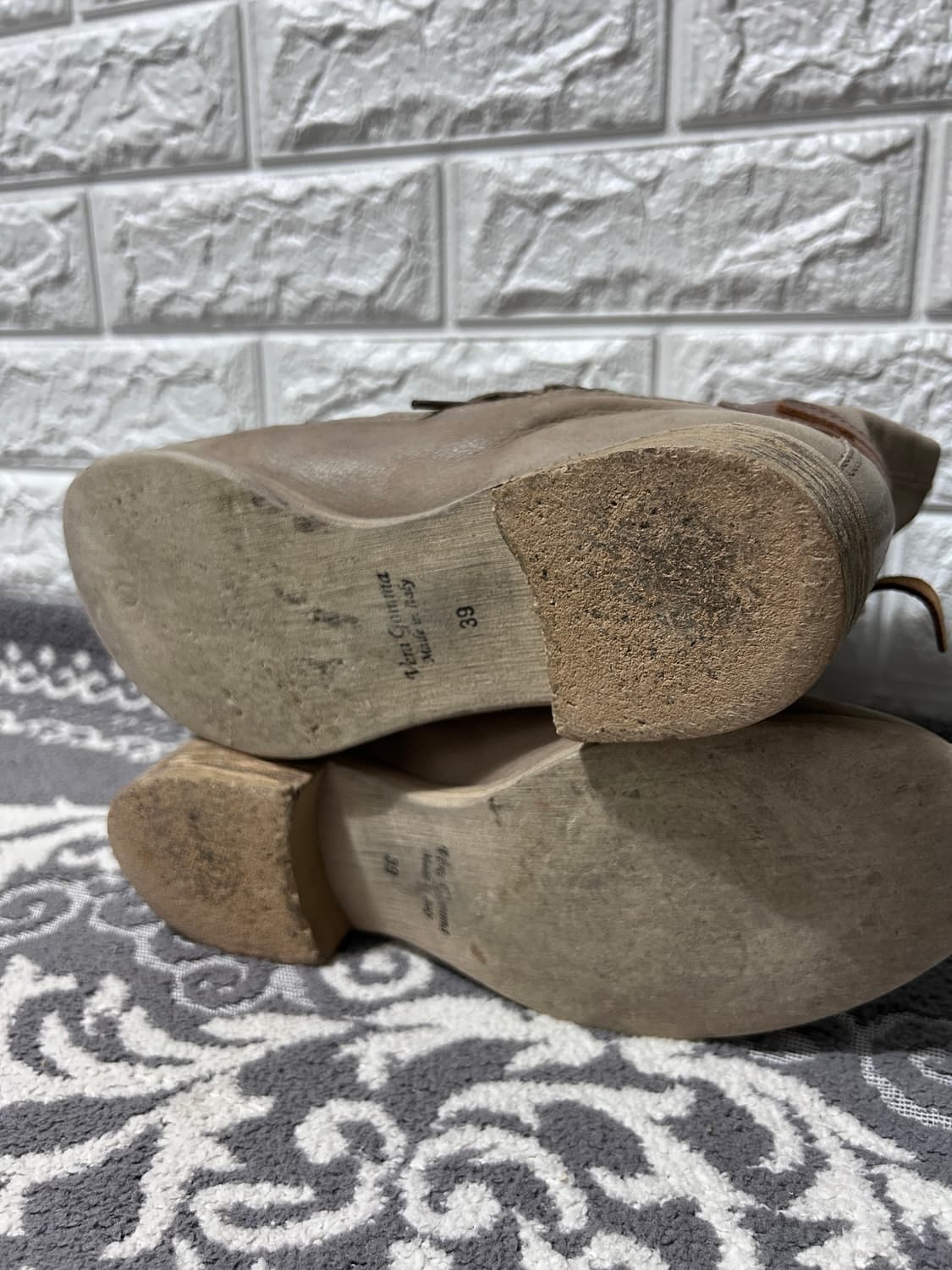 이탈리안 스웨이드 레이어드 스트랩 앵클 부츠 상품이미지5