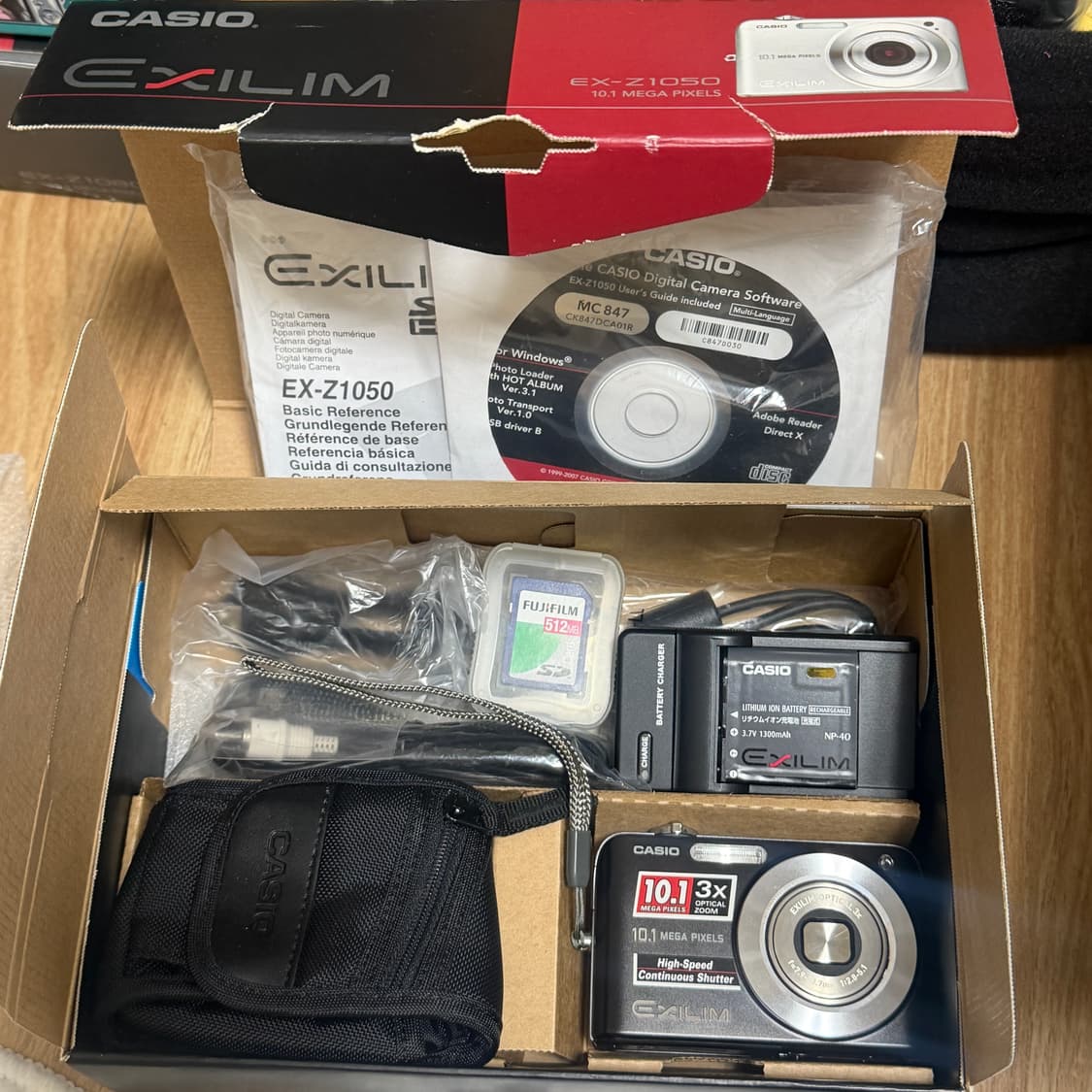✨새제품/풀박스✨ CASIO 카시오 엑슬림 exilim z1050 블랙 상품이미지1