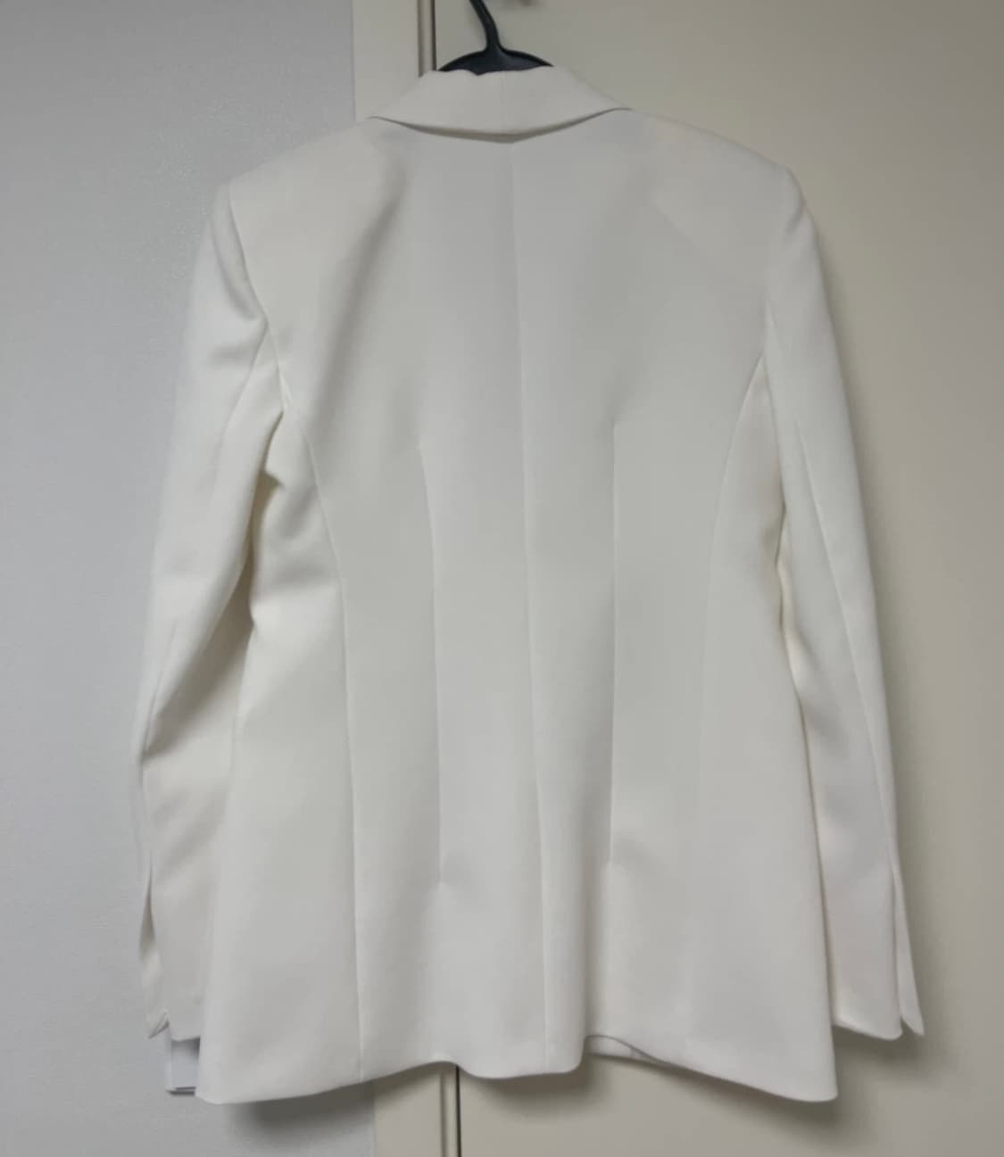 [새제품] ZARA 자라 화이트 턱시도 블레이저 자켓 상품이미지3