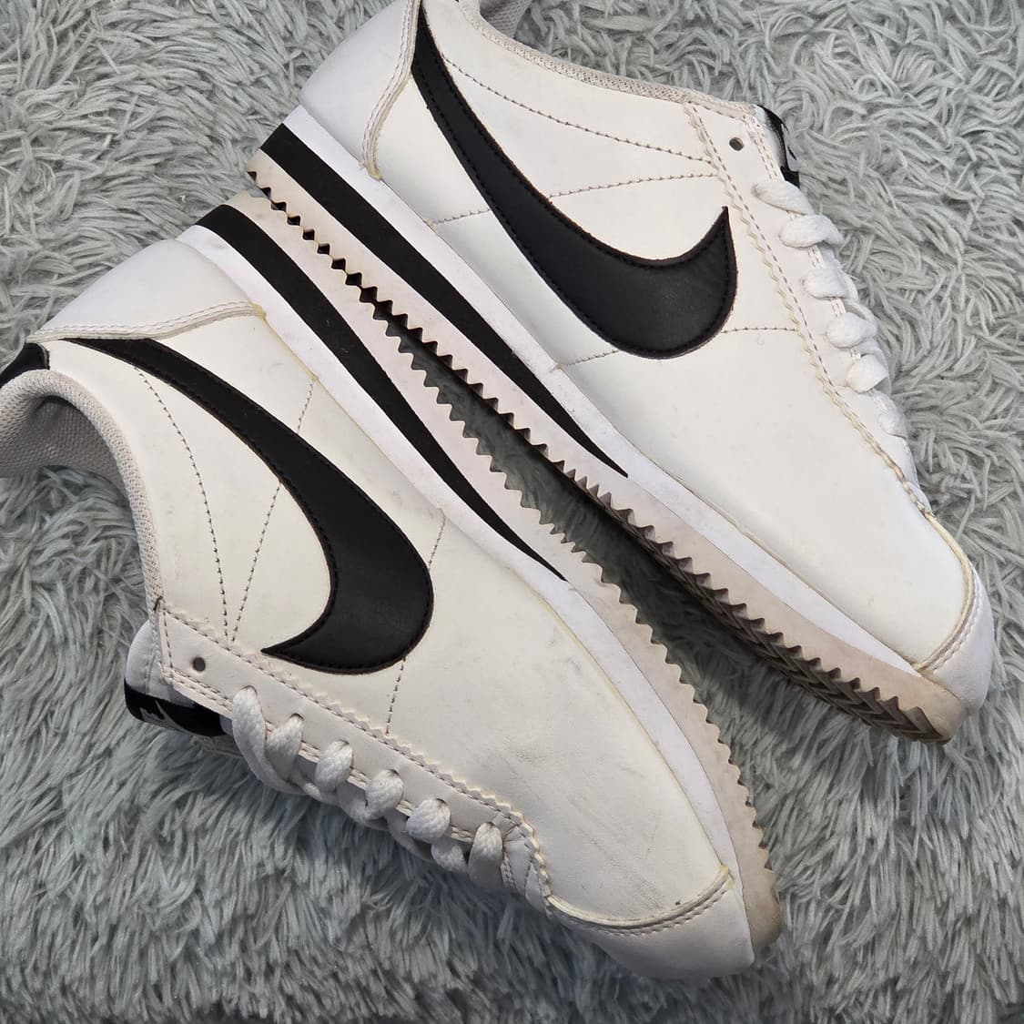 6x-1:Nike 나이키 클래식 코르테즈 화이트/블랙 (235) 상품이미지7