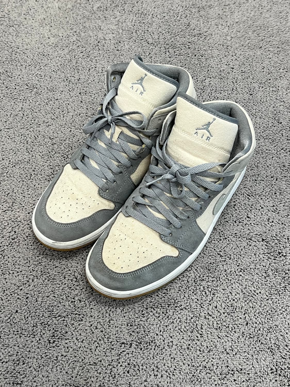 (270) 나이키 에어 조던 1 미드 SE 코코넛 밀크 그레이 상품이미지1