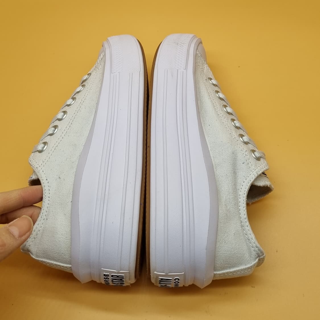 컨버스 올스타 무브 화이트 여성스니커즈235  상품이미지5