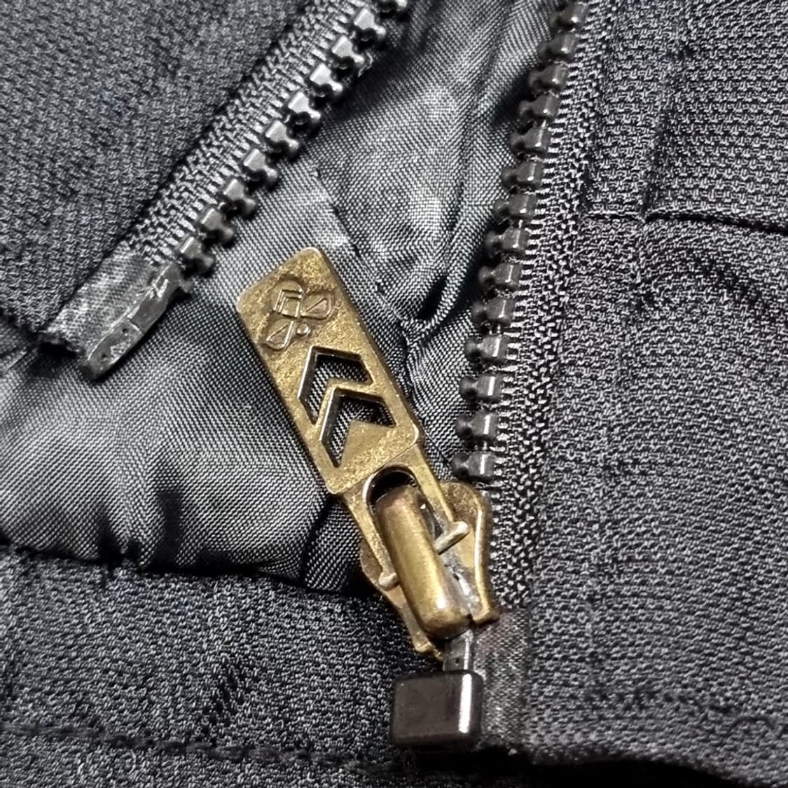 험멜 블랙 트랙 자켓 XL 상품이미지6