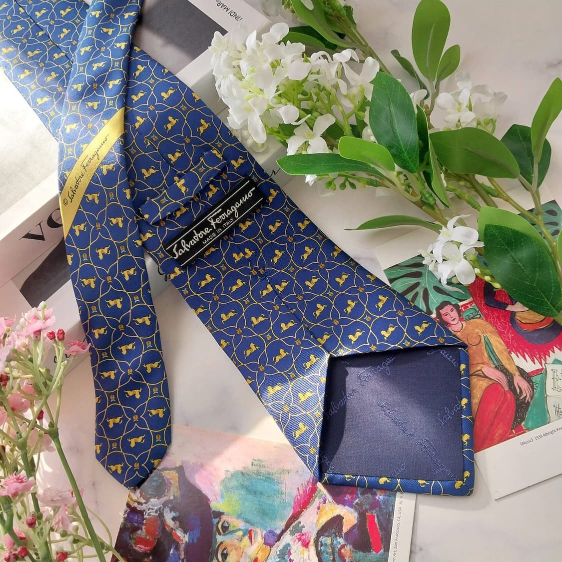 살바토레 페라가모 실크 블루 말 패턴 넥타이 10cm A등급 K1591
 상품이미지4