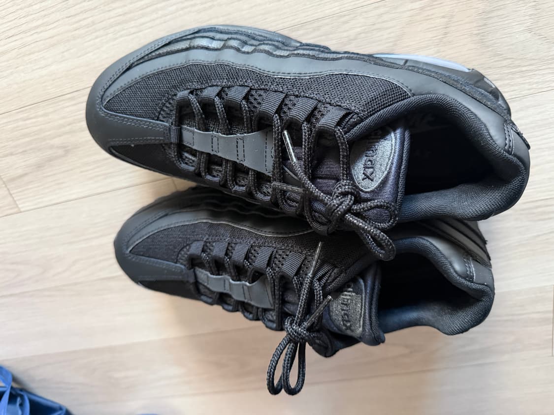 에어맥스 95 블랙 275 상품이미지3