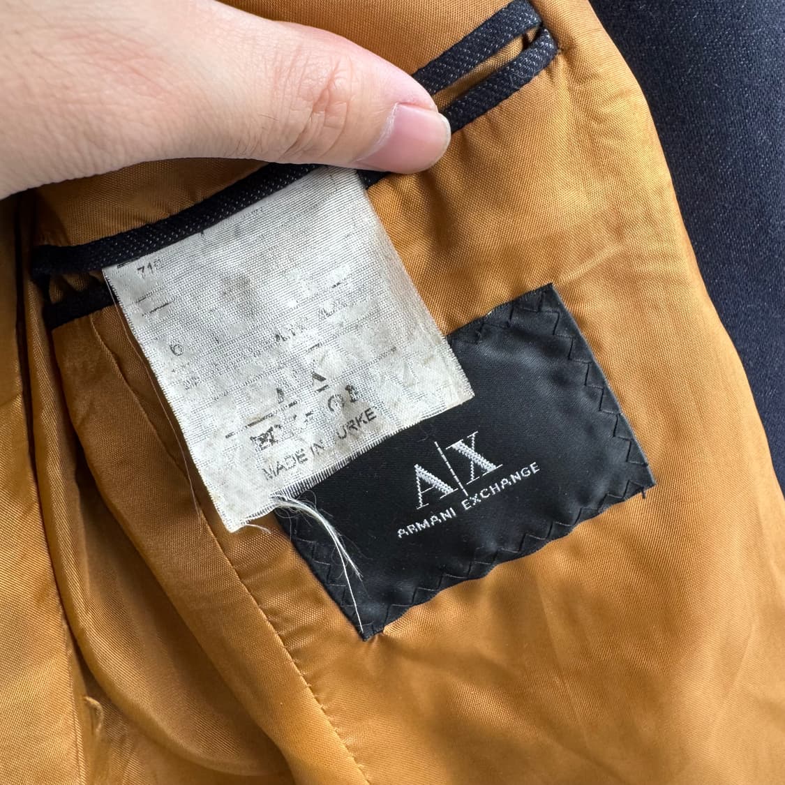 아르마니 익스체인지 빅로고 엘보 패치 원버튼 자켓 상품이미지10