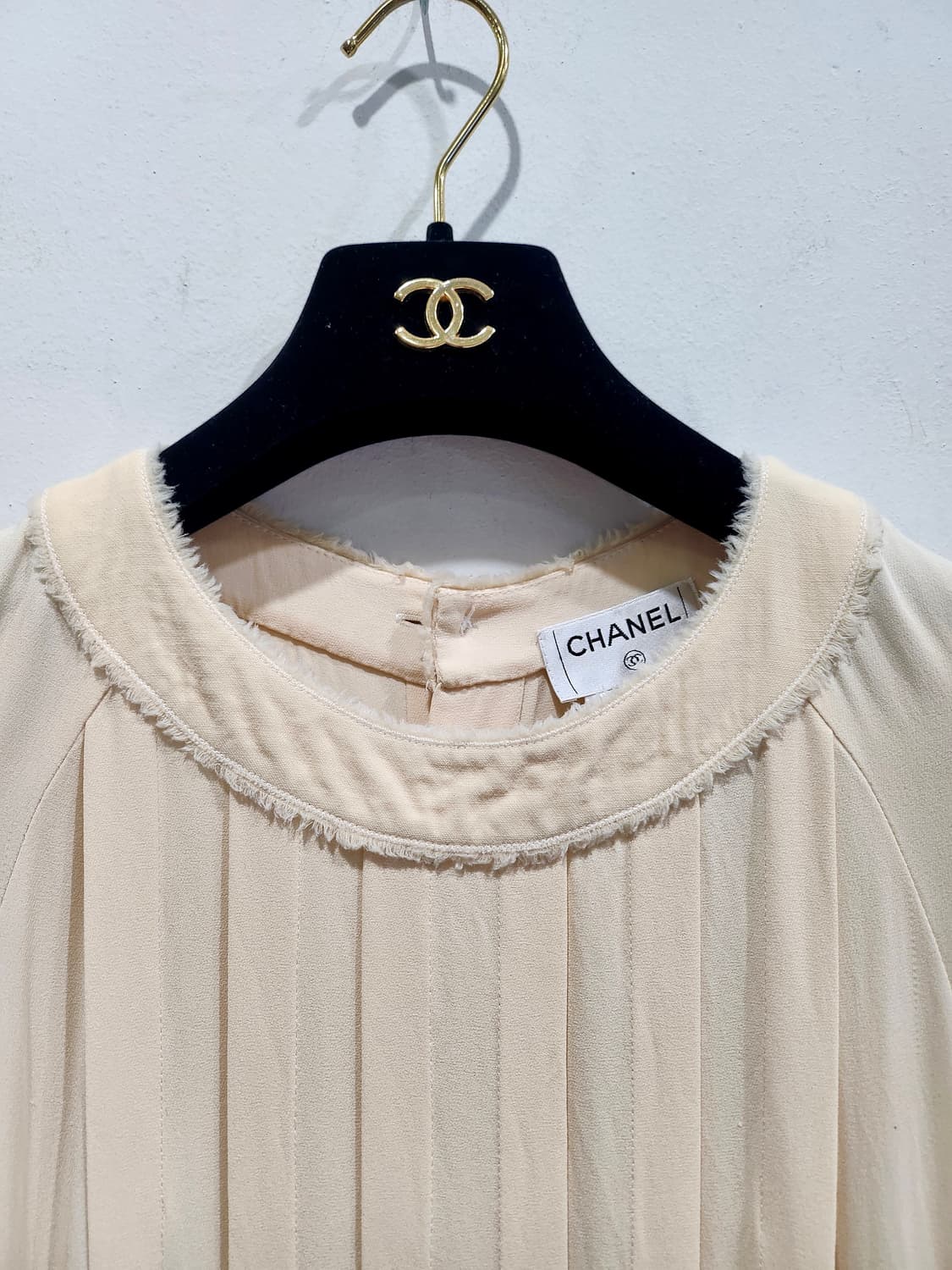 샤넬 아이보리 플리츠 실크 원피스 34 정품 상품이미지3