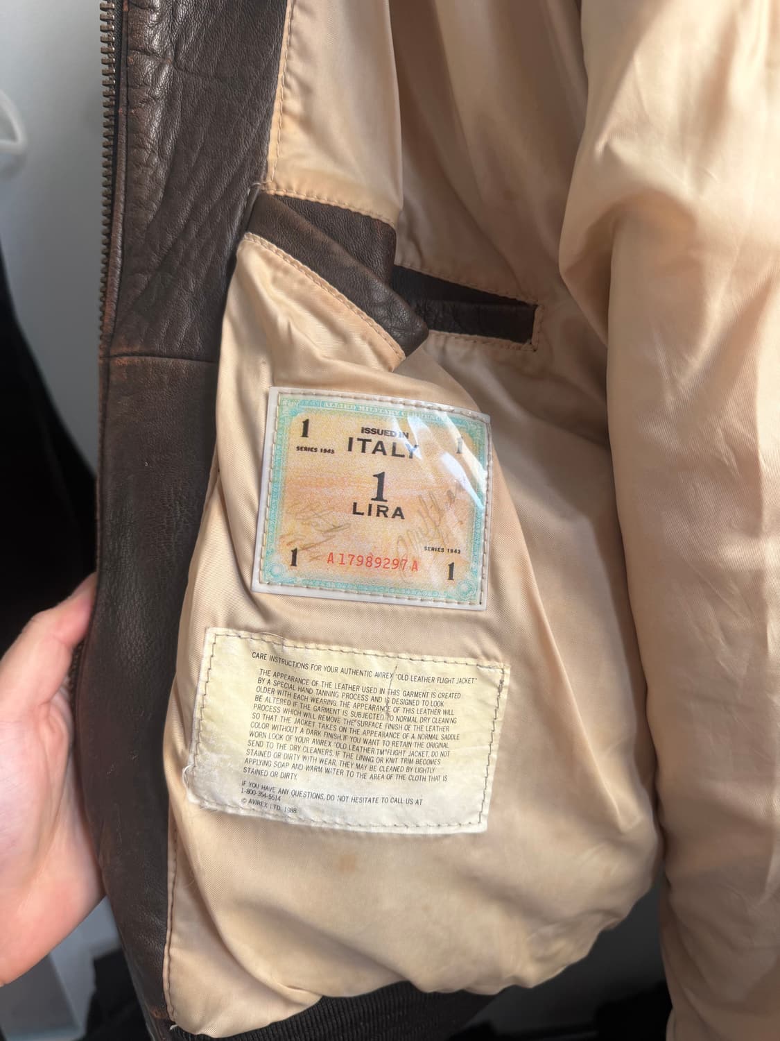 아비렉스 A2 핀업걸 가죽자켓 상품이미지5