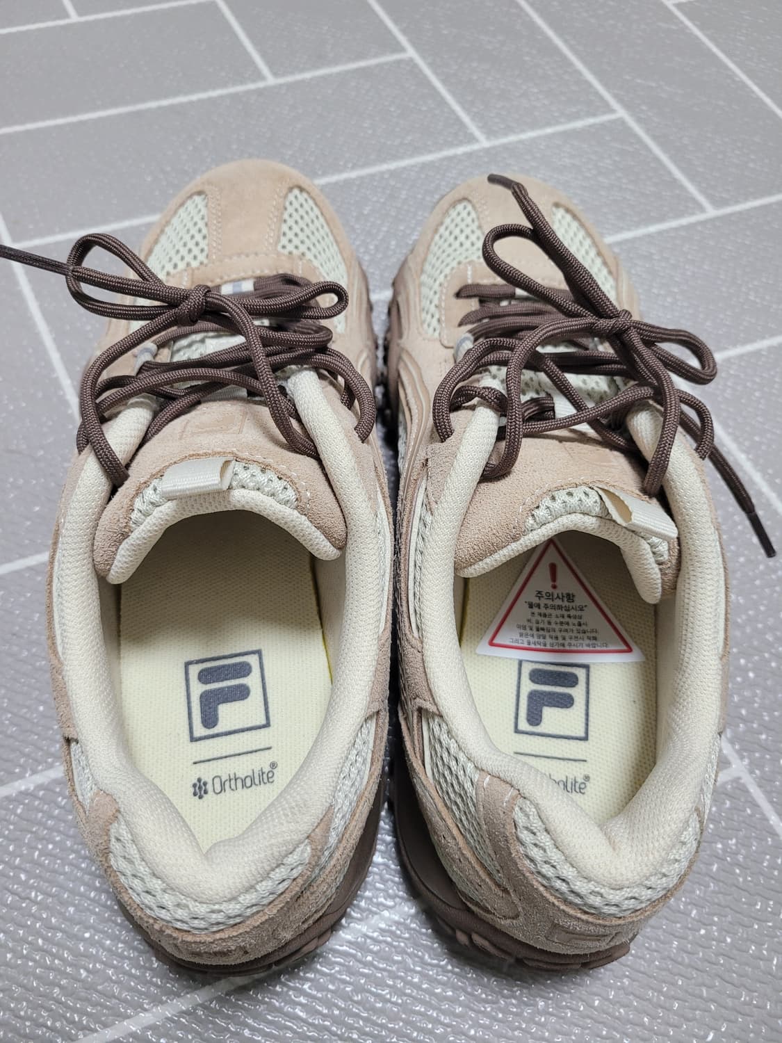 새상품) 휠라 에사페 LX 245 (한소희/ 차정원) 상품이미지4