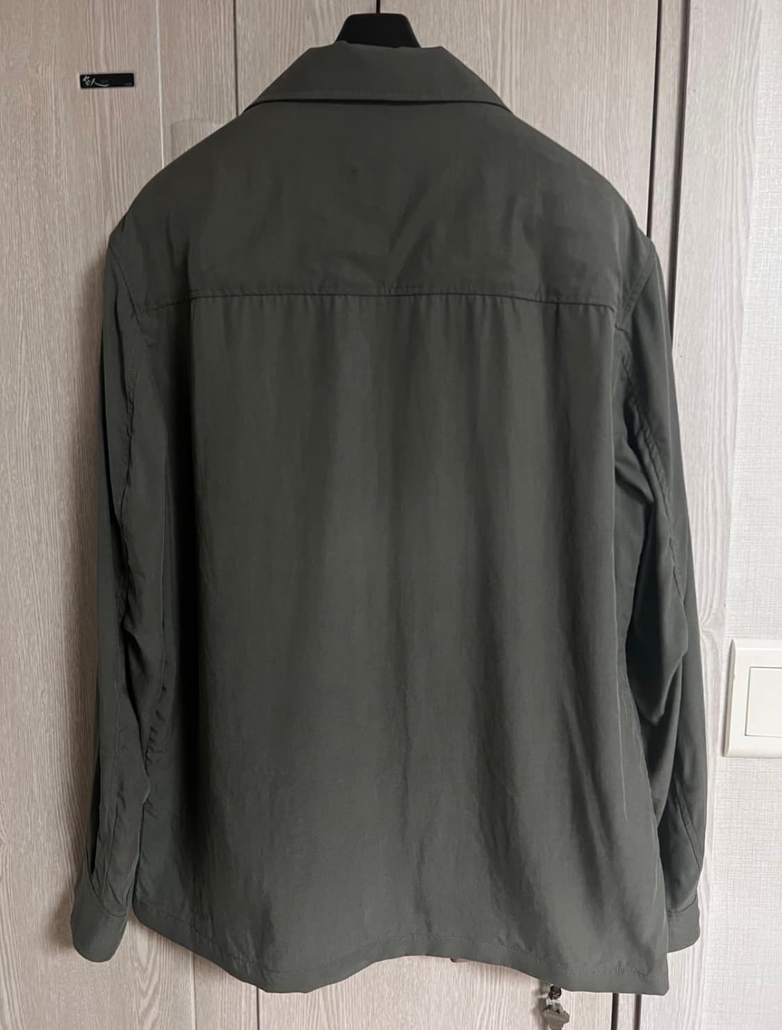 질스튜어트뉴욕 트윌 사파리 점퍼 판매합니다 상품이미지2