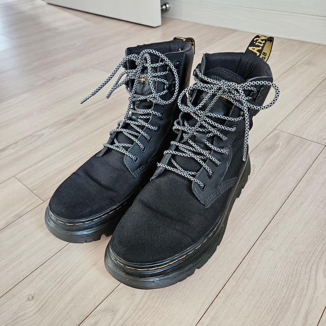 닥터마틴 타릭 유틸리티 부츠 270 상품이미지1