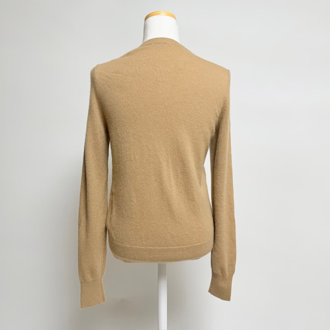 [캐시미어 100%] 유니클로 베이지 라운드 가디건 M 상품이미지3