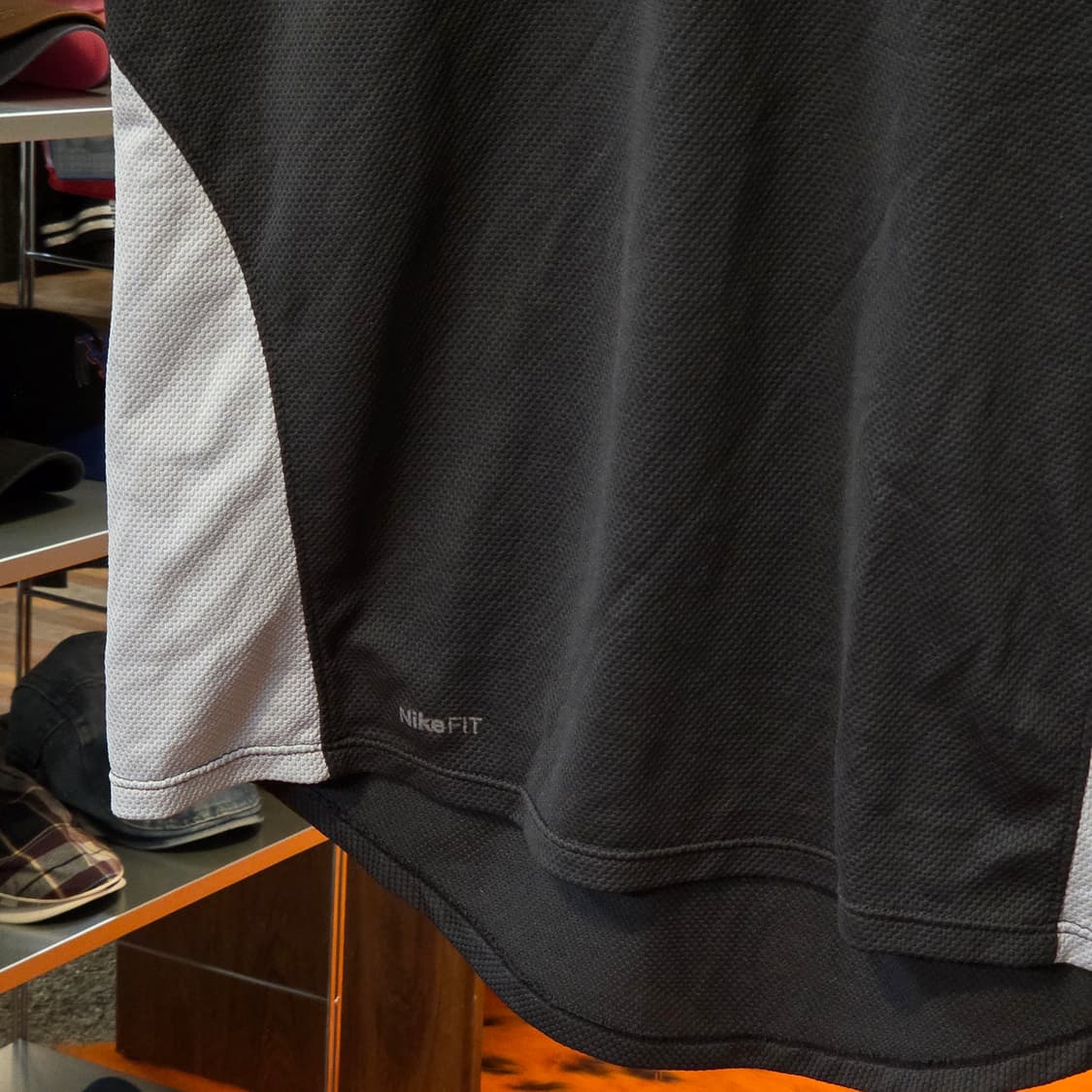 나이키 드라이핏 메쉬 슬리브리스 상품이미지3