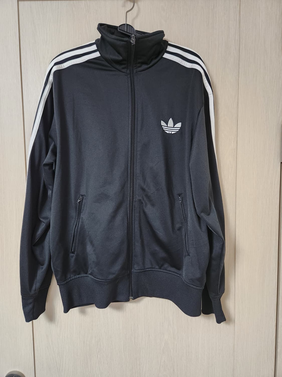 아디다스  파이어버드 트랙탑 져지 블랙 사이즈 105 상품이미지1