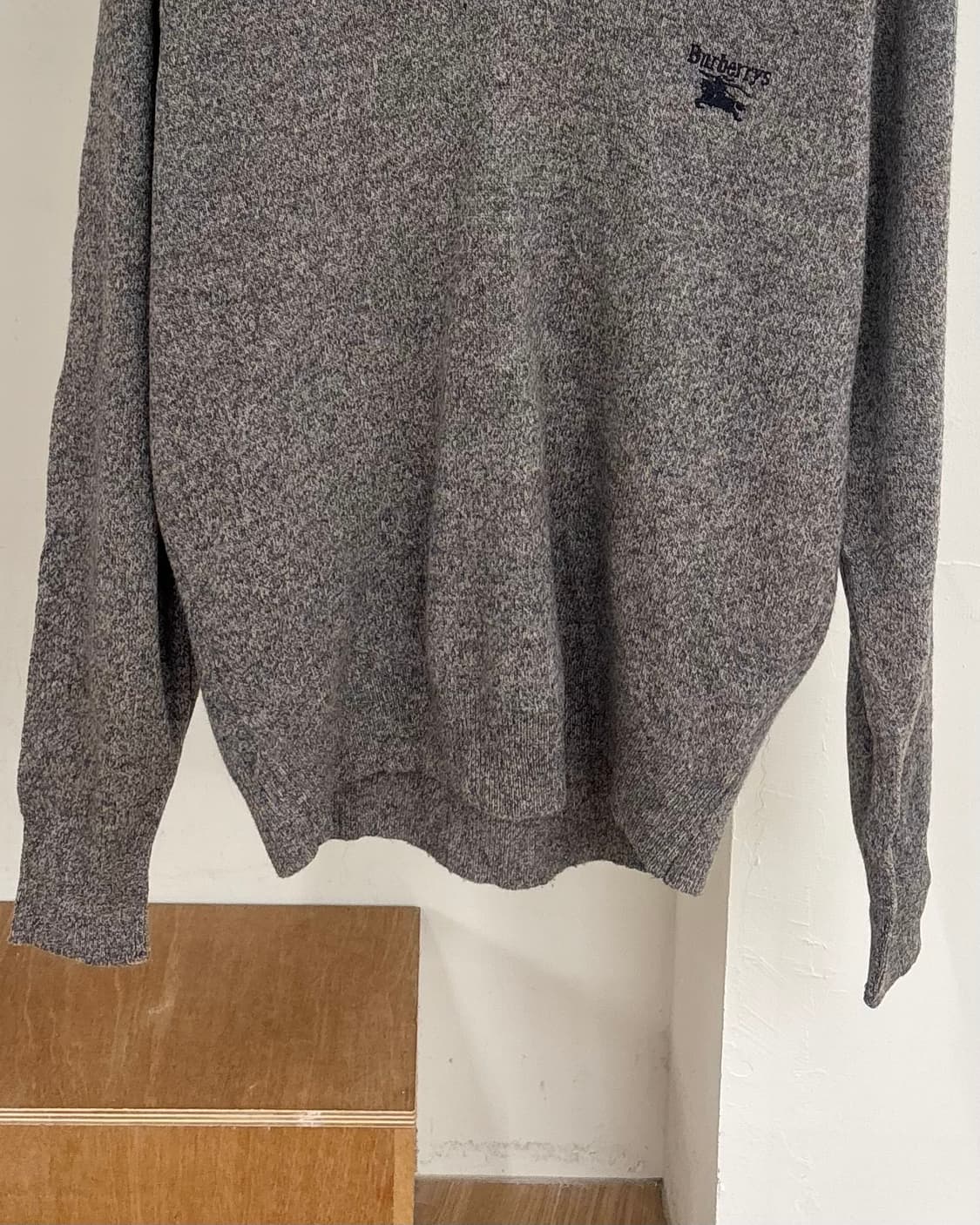 버버리 빈티지 그레이 브이넥 울 니트 상품이미지5