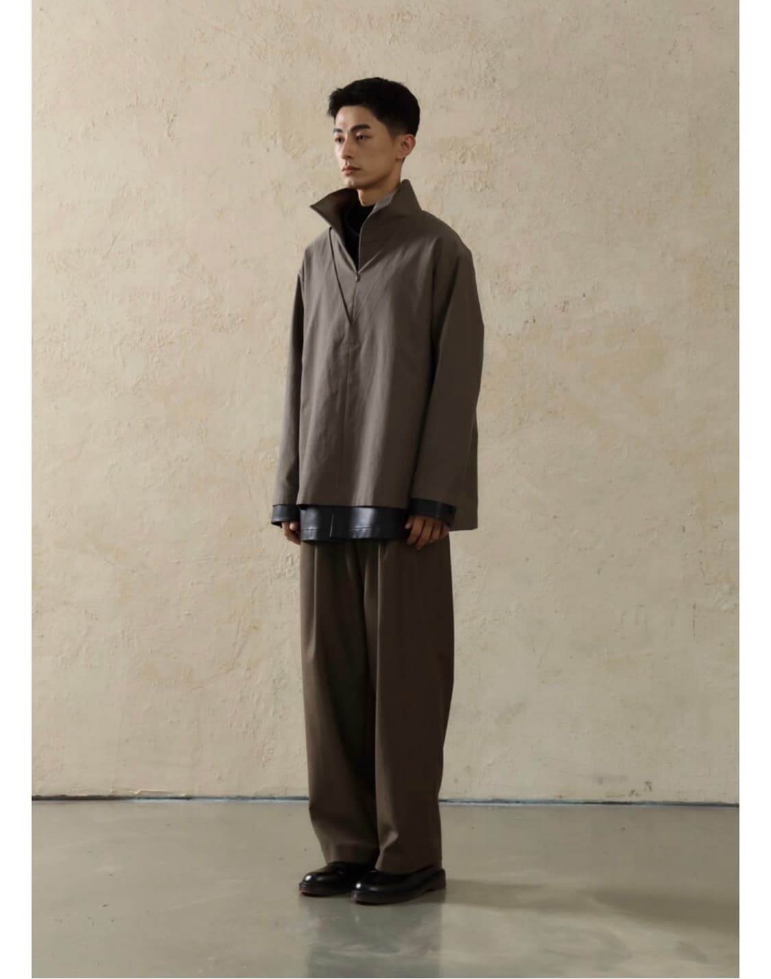 새상품) 디아뎀 Diadem 브이라인 집업 셔츠 상품이미지6