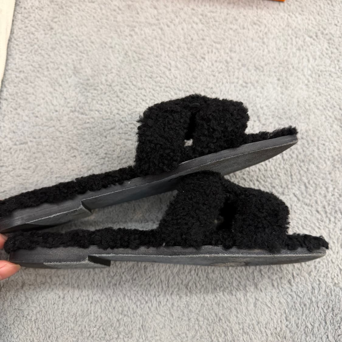 에르메스 오란 시어링 퍼 샌들 슬리퍼 상품이미지5