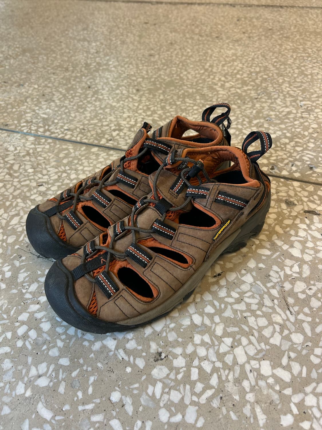 Keen Brown Outdoor Sandals 상품이미지2