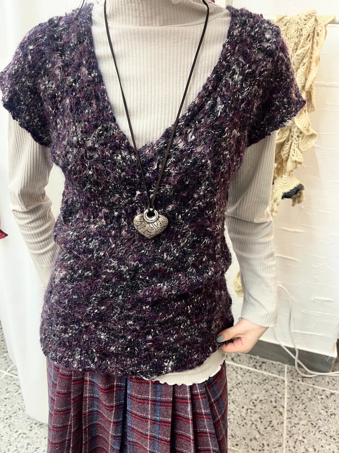 Deep violet knit vest 상품이미지5