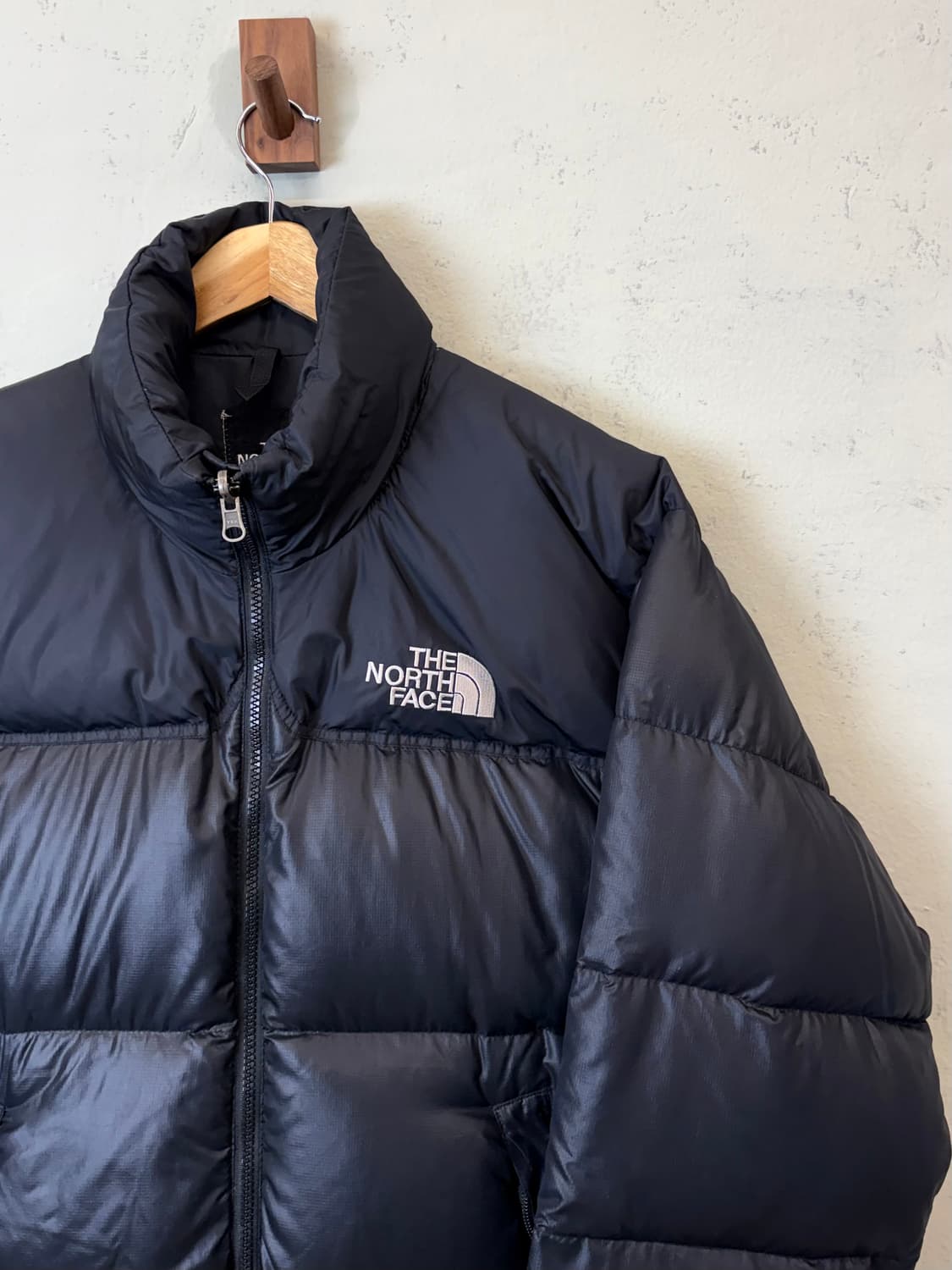 노스페이스 구형 700 눕시 패딩 블랙 상품이미지3