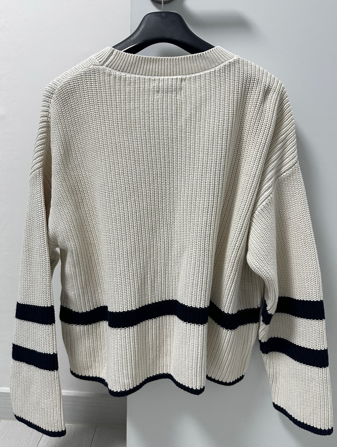 코튼 사이드 버튼 스웨터 상품이미지3