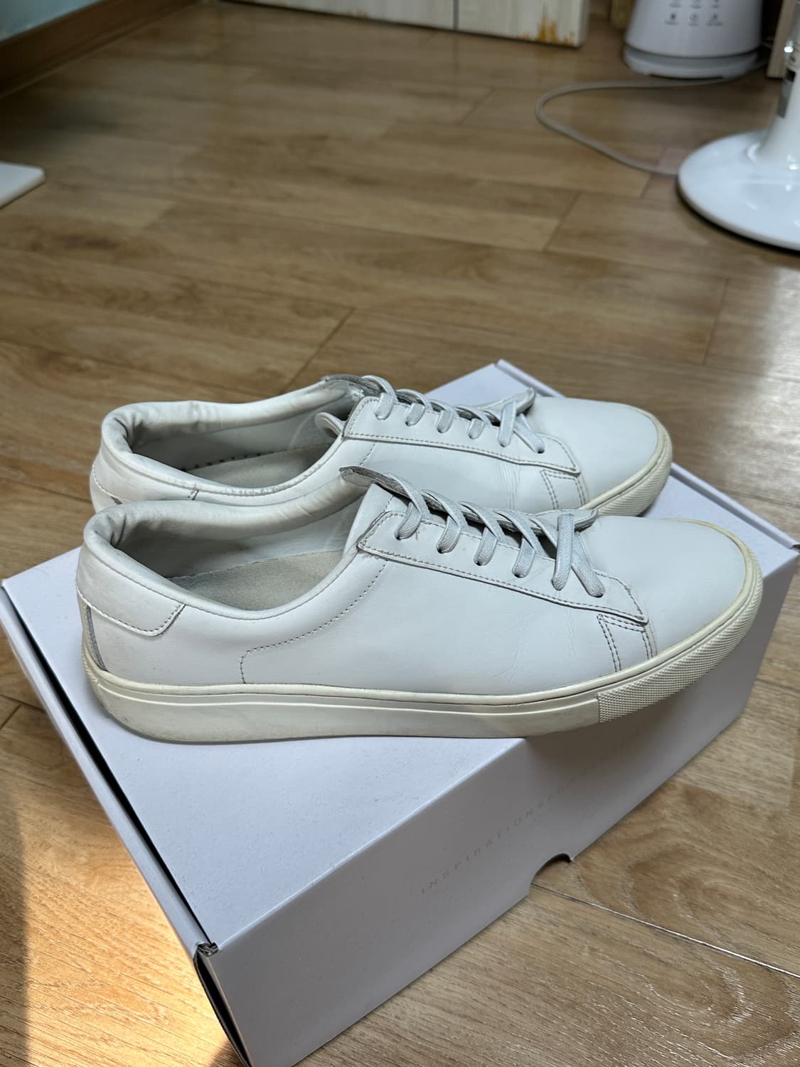 (280) 다온아토 화이트 스니커즈 상품이미지5