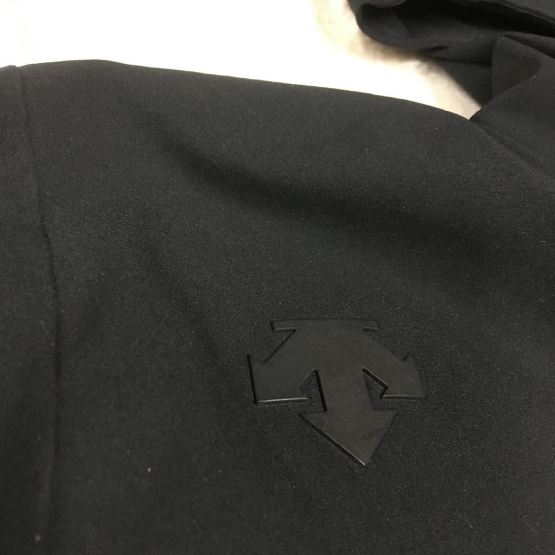 데상트 집업자켓 CC23 상품이미지2