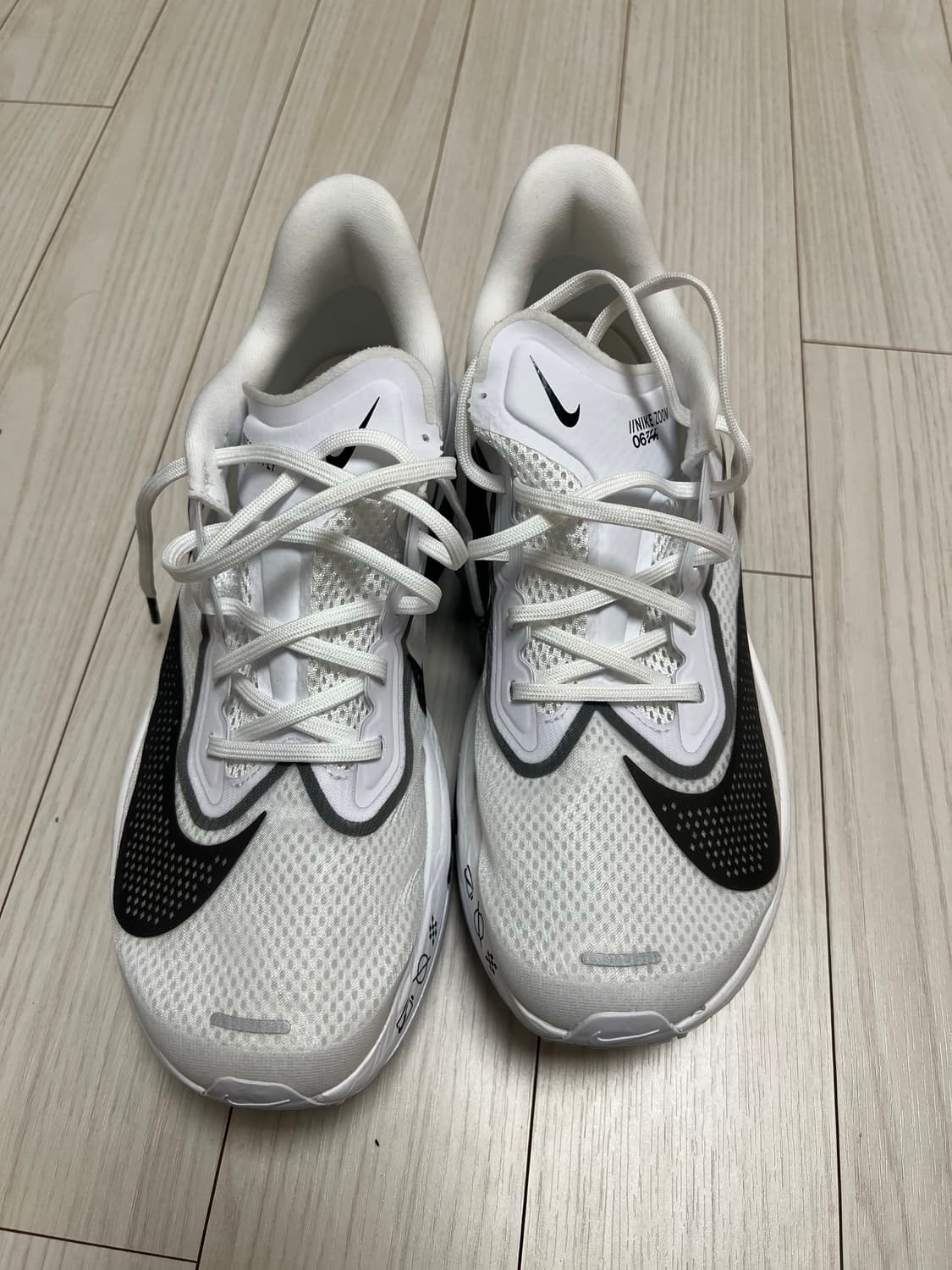 나이키 줌플라이6 275사이즈 상품이미지2