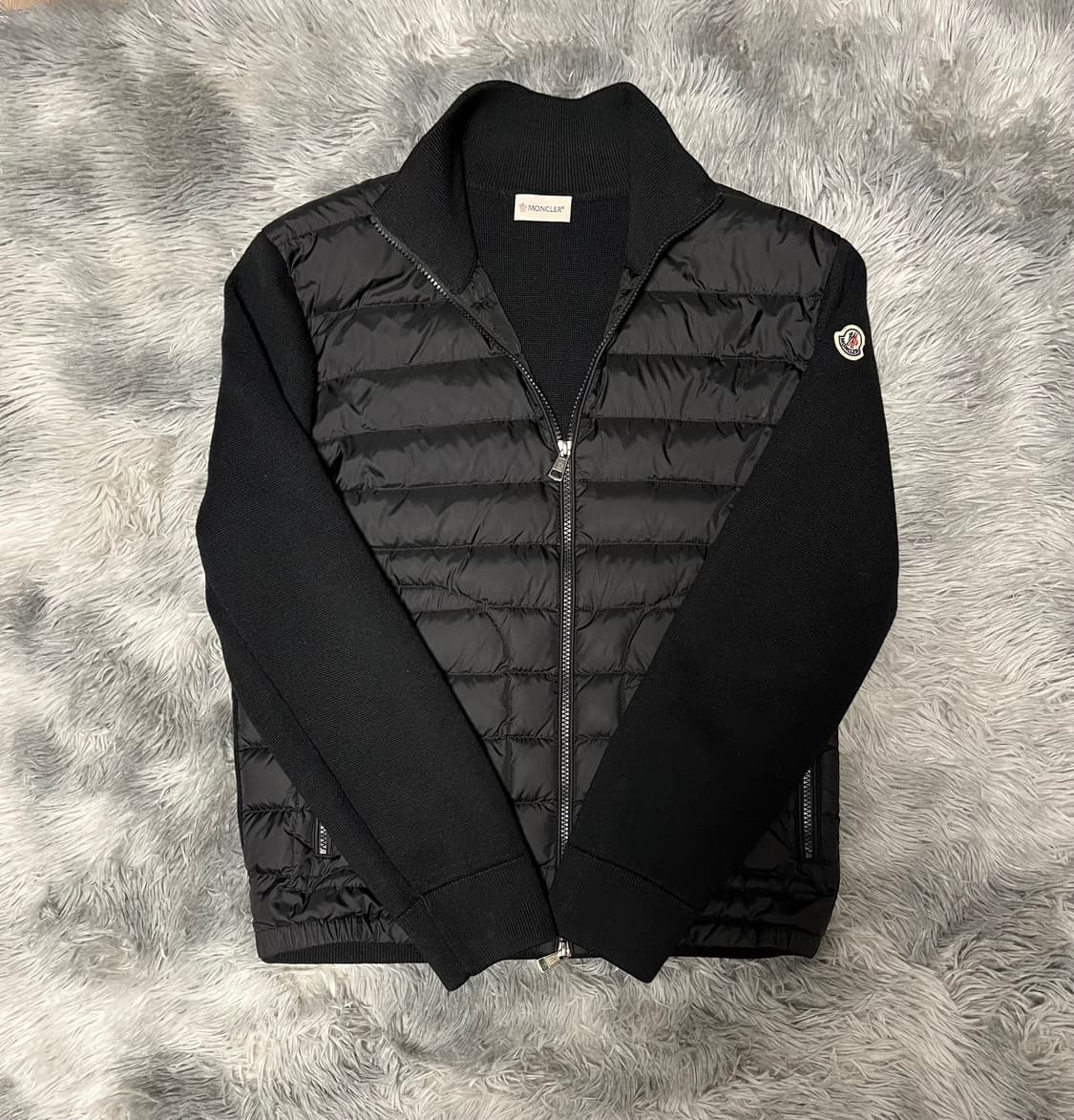 몽클레어 김현우 니트패딩 상품이미지1