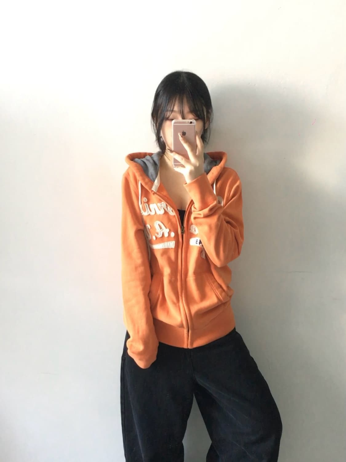 후아유 자수패치 후드집업 상품이미지1