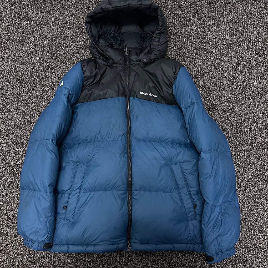 montbell 몽벨 여성 덕다운 패딩 신장 160사이즈 상품이미지1