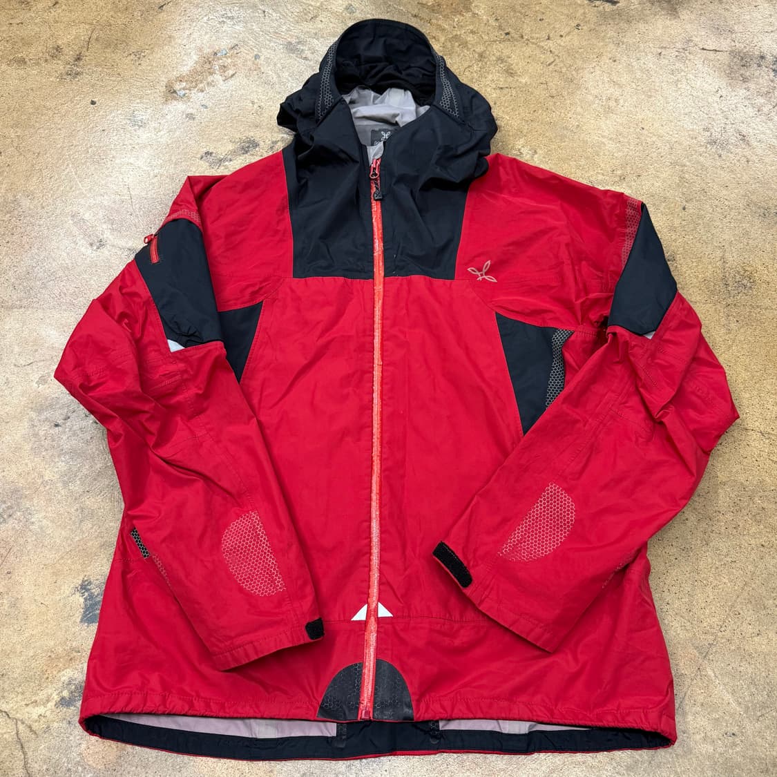 [정품/M] 몬츄라 바람막이 자켓 레드 블랙 b14 상품이미지2