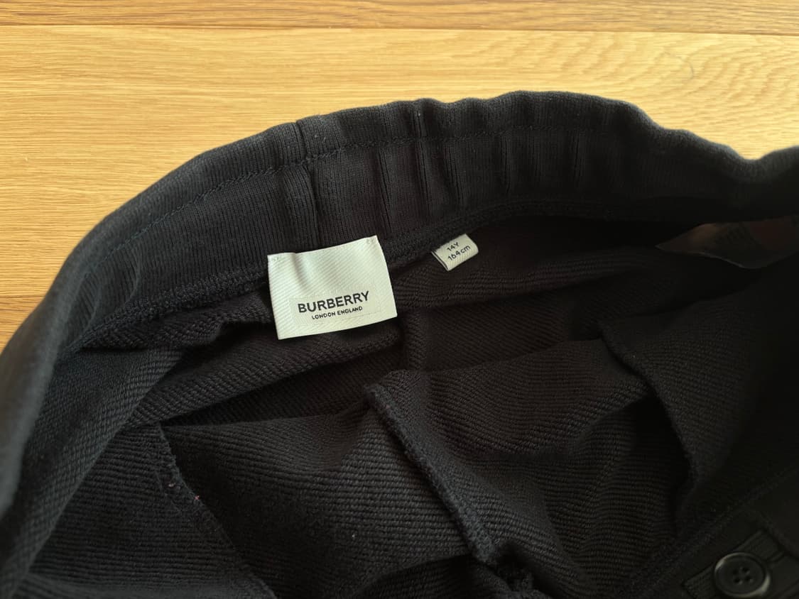 버버리 키즈 하운드투스 스웨트쇼츠 14y 상품이미지2