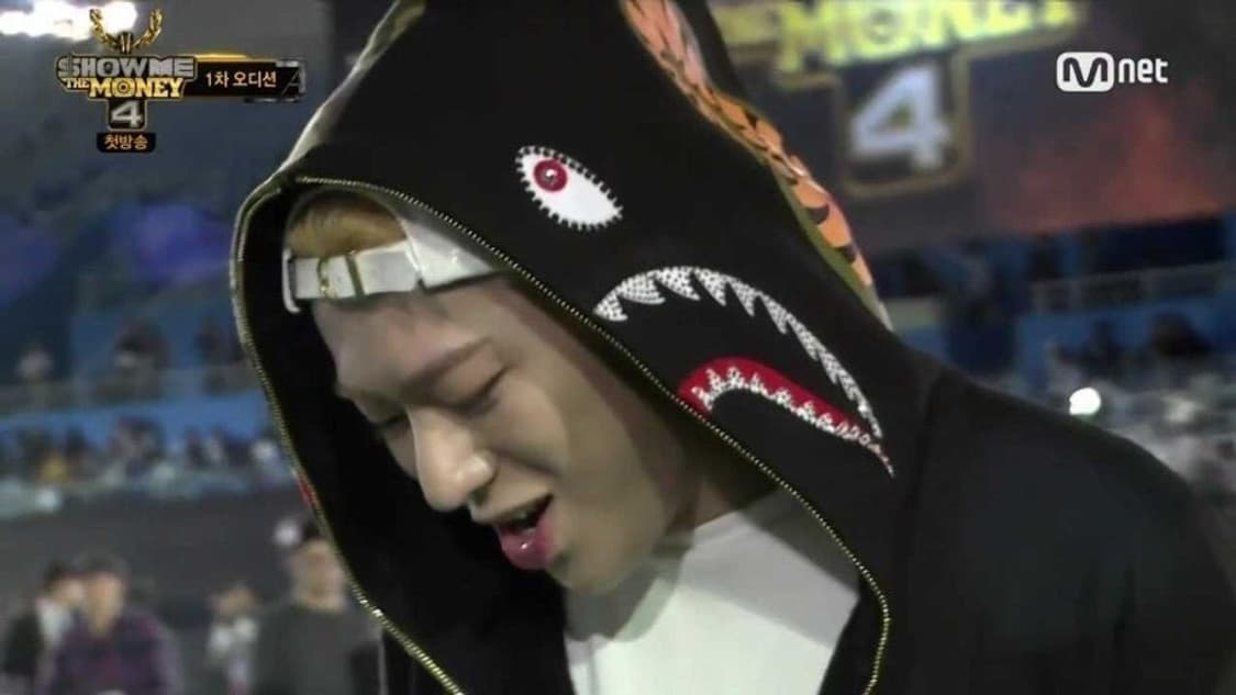 지코착용 스와로브스키 x 베이프 후드집업 20주년 상품이미지1