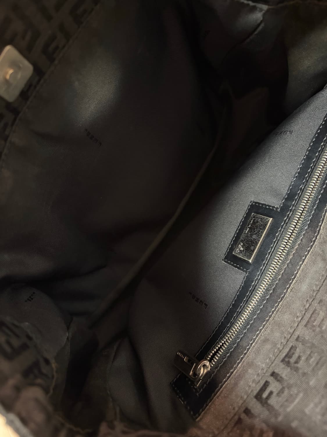 펜디 정품 00s 핸드백 상품이미지5