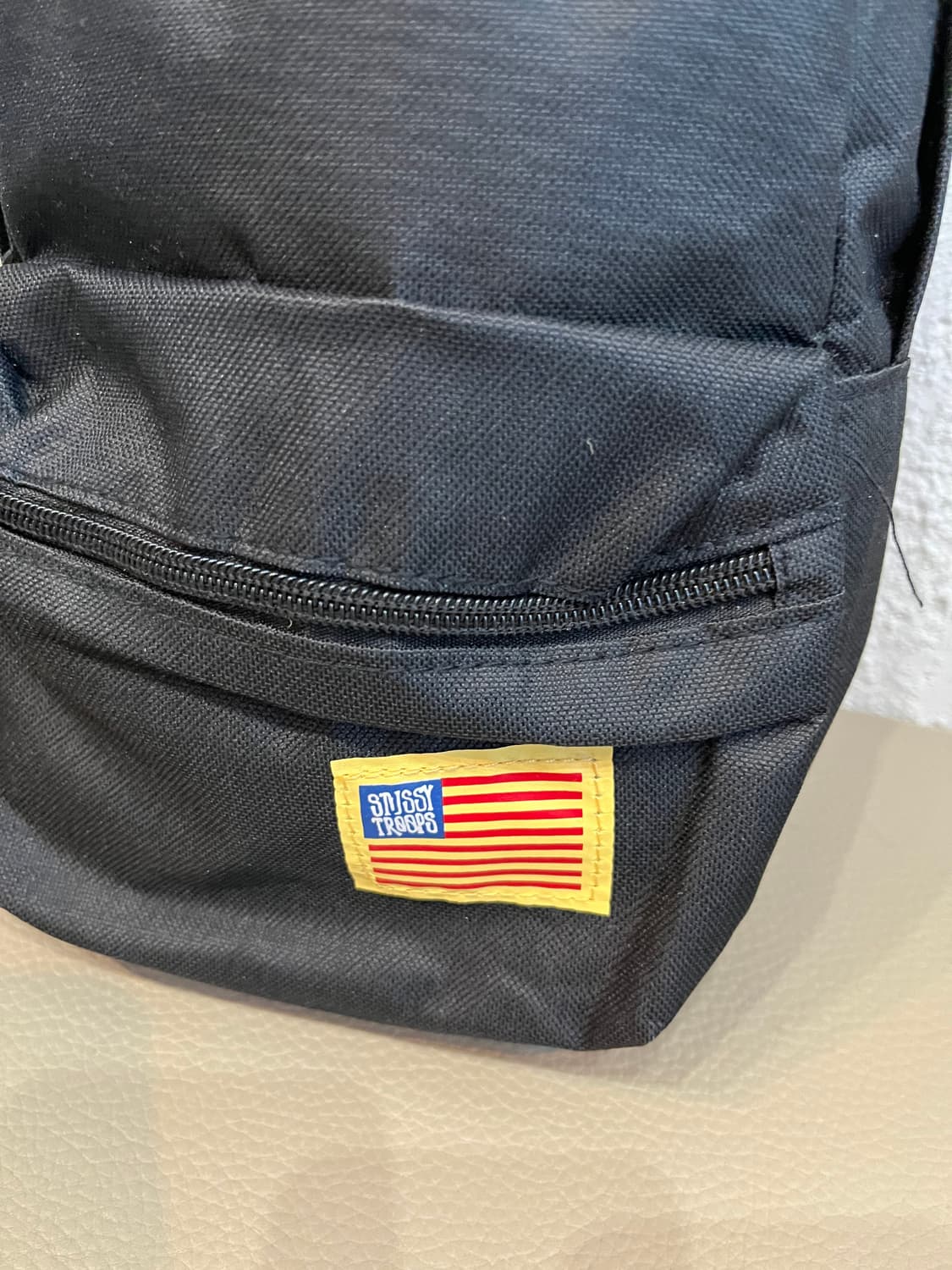 스투시 스탁로고 미니 슬링백 상품이미지2