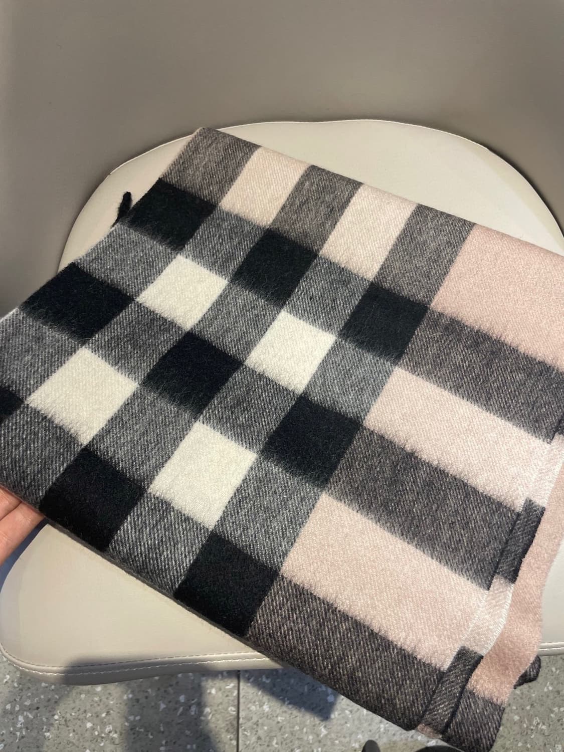 버버리 리버서블 스카프 100% 램스울
 상품이미지4