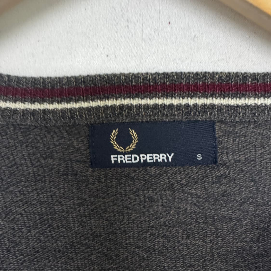 프레드페리 로고 가디건 상품이미지3