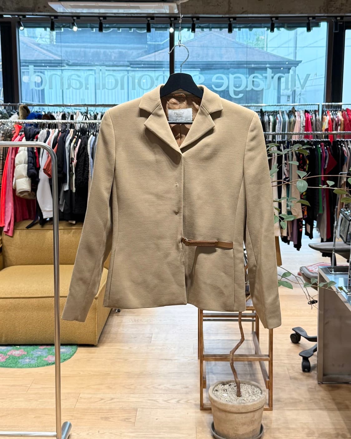 프라다 베이지 벨티드 테일러드 블레이저 자켓  상품이미지1