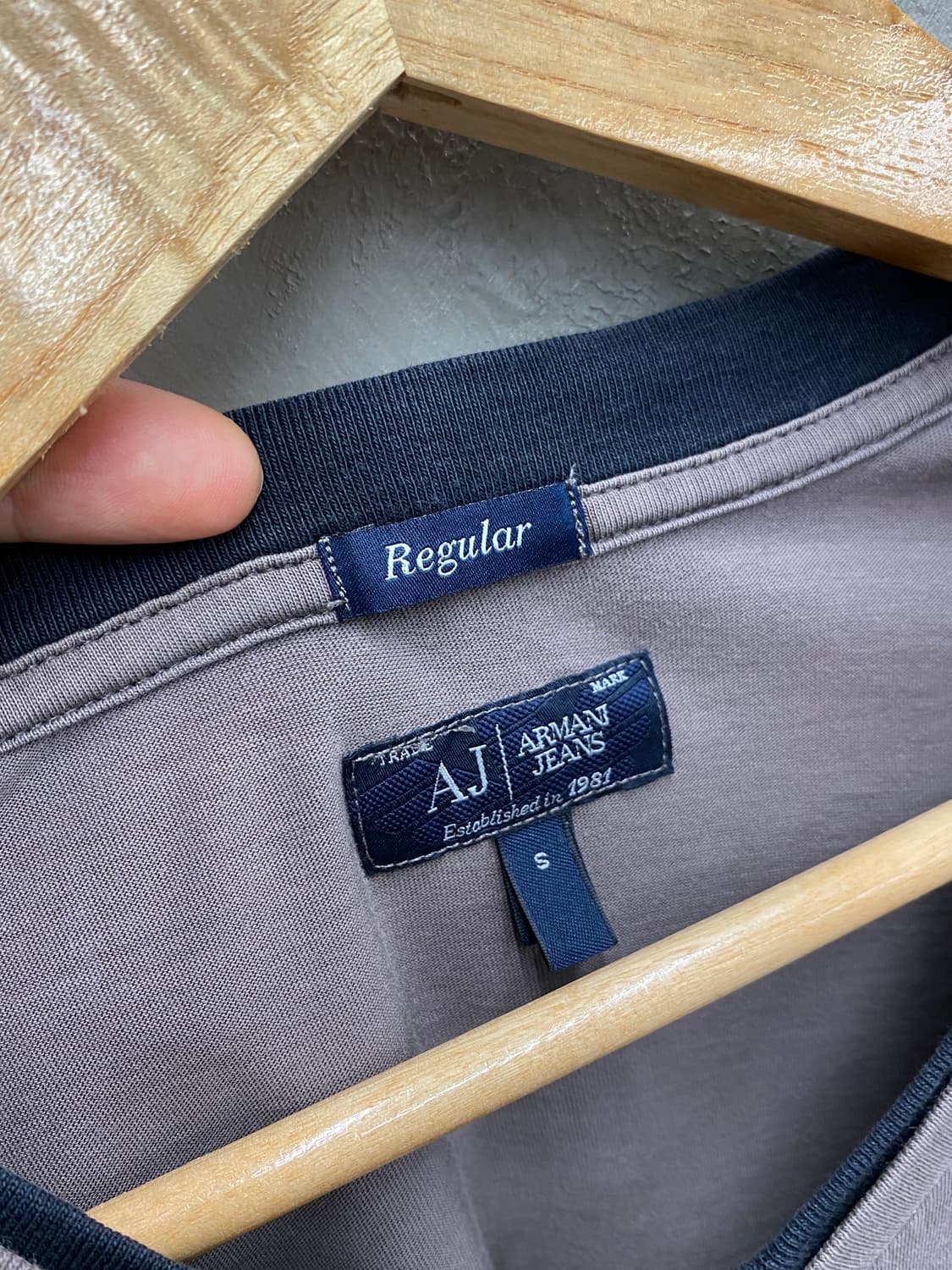 [S] Armani Jeans 아르마니 진스 브이넥 반팔 티셔츠 상품이미지8