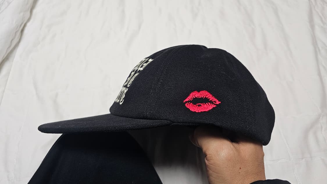 블랙아웃 피어스 모자 상품이미지2