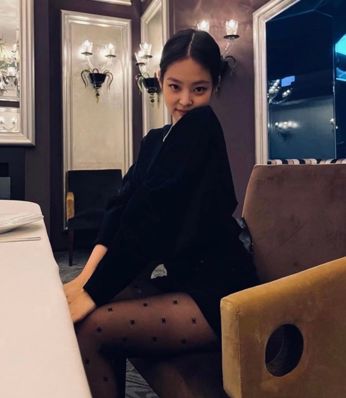 제니 샤넬 cc로고 스타킹(M) 상품이미지1