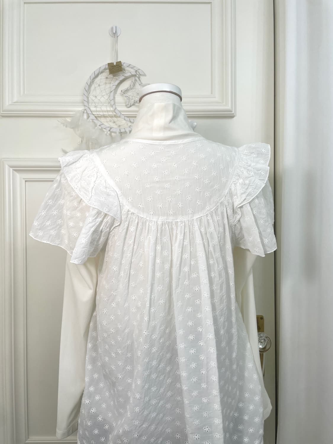 white turtle-neck cool top&white bow poi 상품이미지4